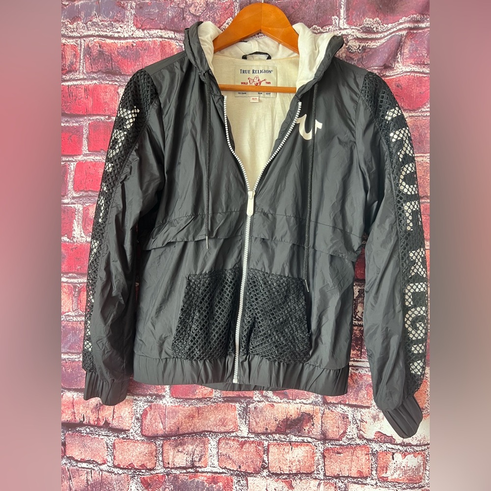True Religion Men Black Mesh Sleeve Spellout Logo Windbreaker Jacket XS